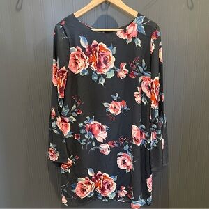 Everly Anthropologie shift dress Medium floral lined boho sheer bell sleeve mini